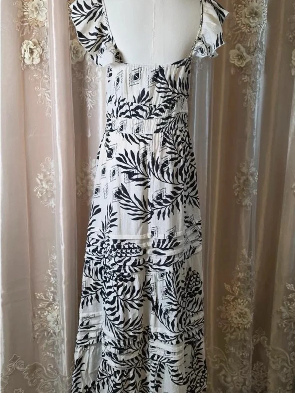 Black & White Leaf-Print Maxi Dress with Smocked Bodice